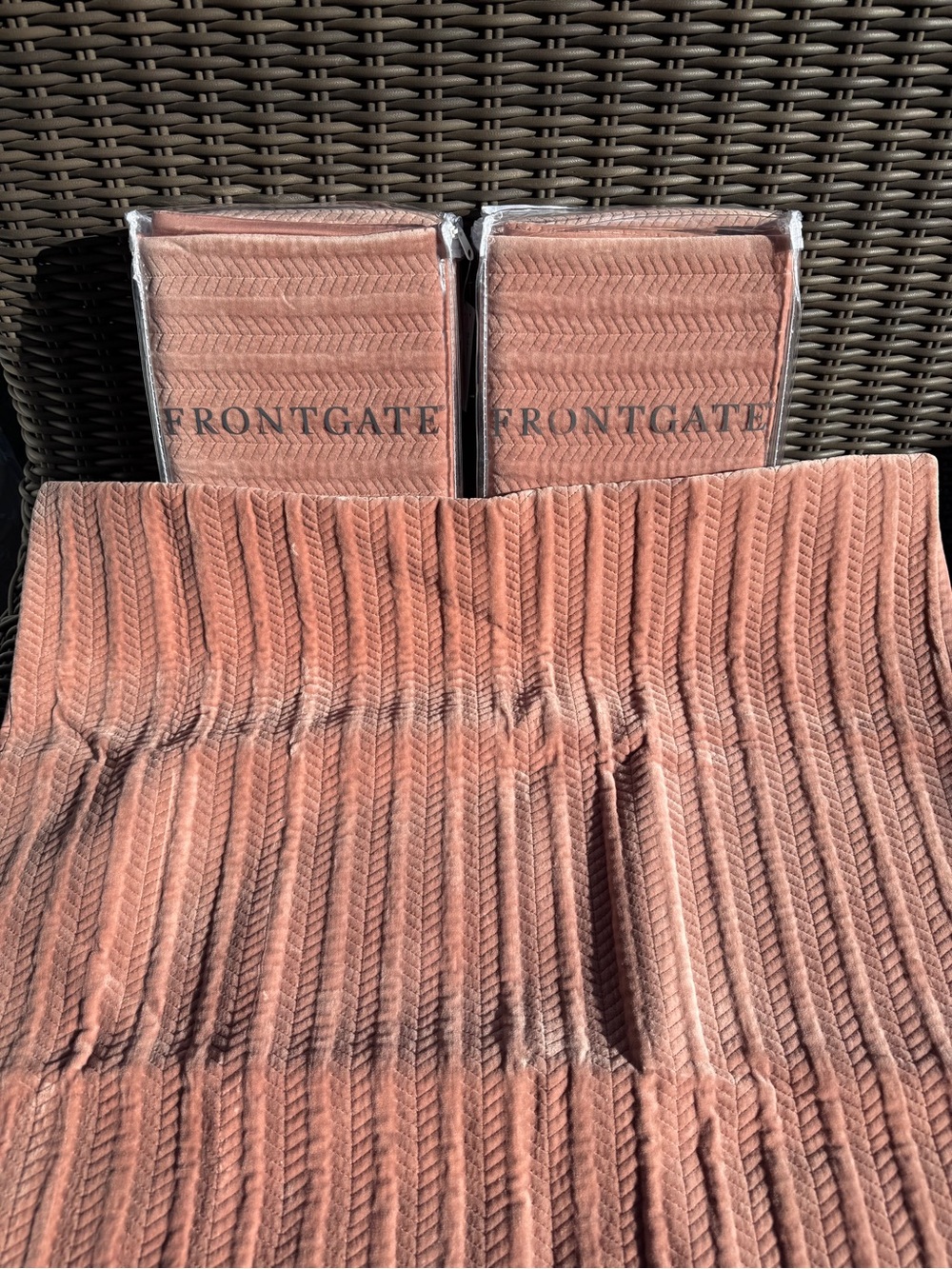Frontgate Euro Shams - Set of 3 - NWT